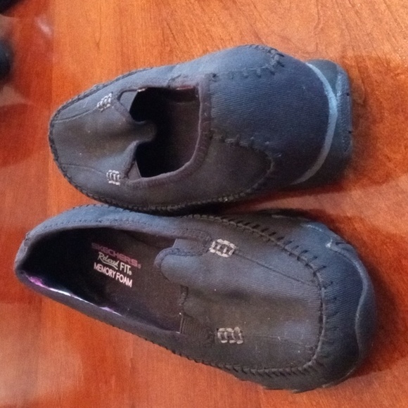 Skechers relaxed fit memory foam black - Picture 2 of 3